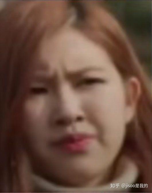 有blackpink里朴彩英rose的表情包吗