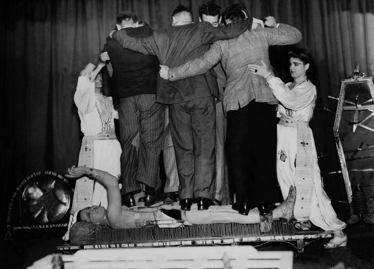 滚钉床是不是酷刑