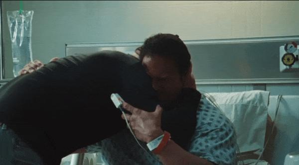 巨石强森新作《粉碎机》口碑两极！