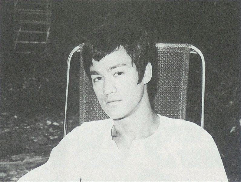 李小龙年轻的时候有多帅? - 知乎