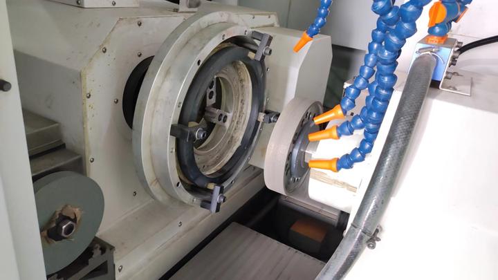 超硬材料加工大型数控磨床，碳化硅内外圆复合磨床助力半导体行业 - 知乎