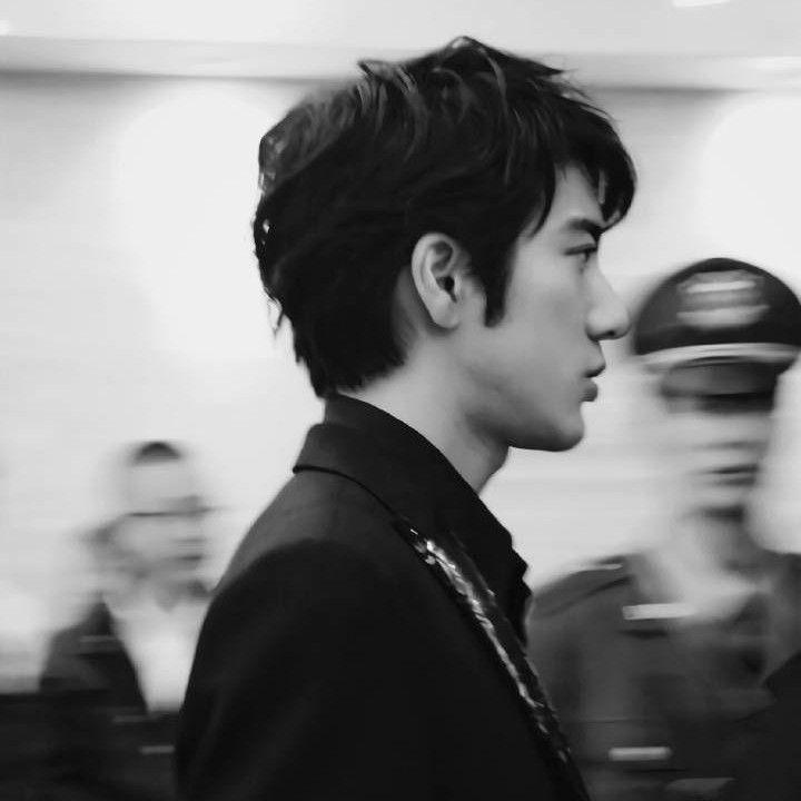 有没有王力宏可以做头像的帅照? - 知乎