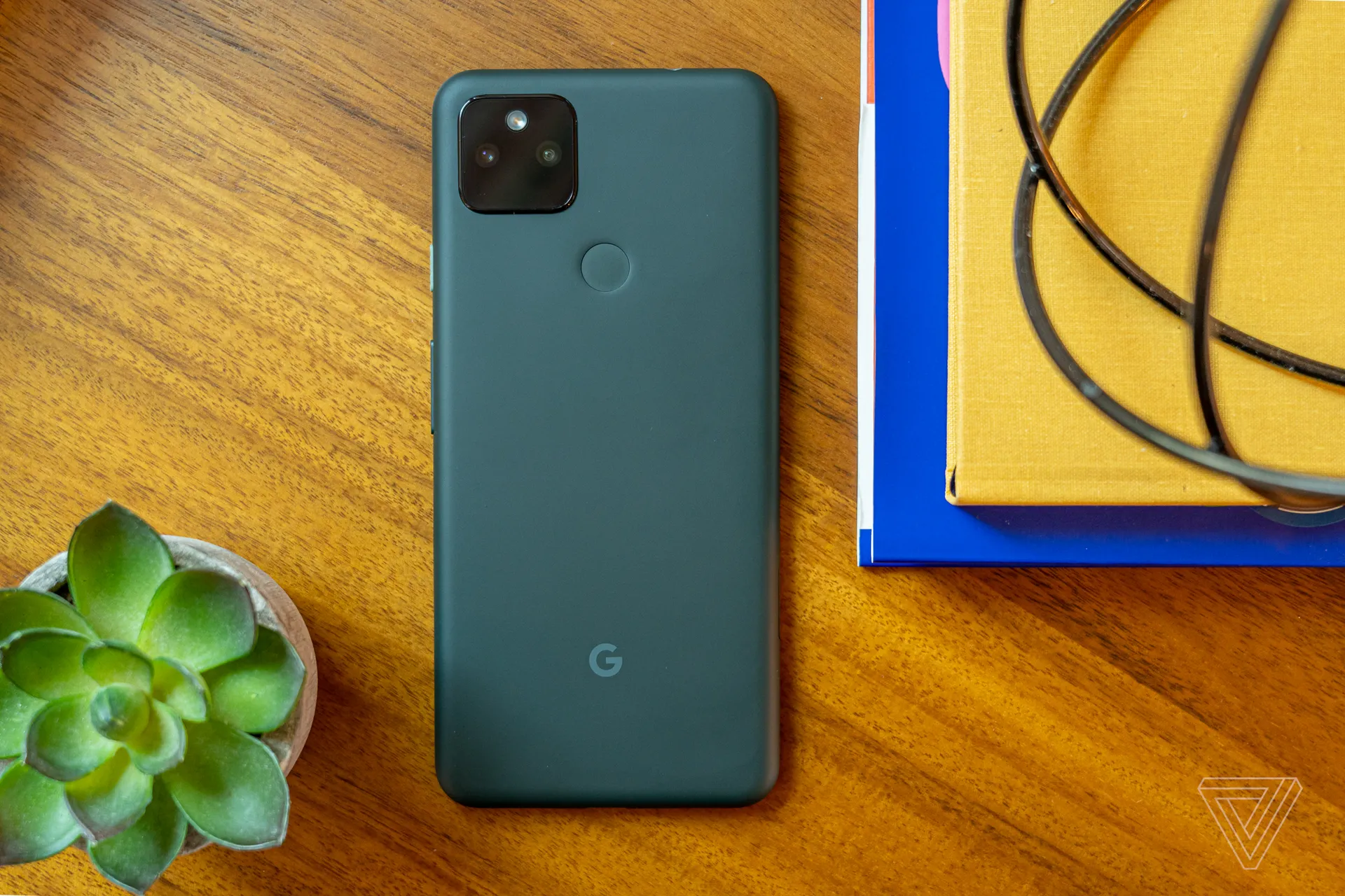 如何评价谷歌 8 月 18 日发布的 pixel 5a 手机?