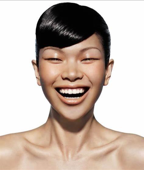 为什么说眯眯眼是对亚洲人的歧视?