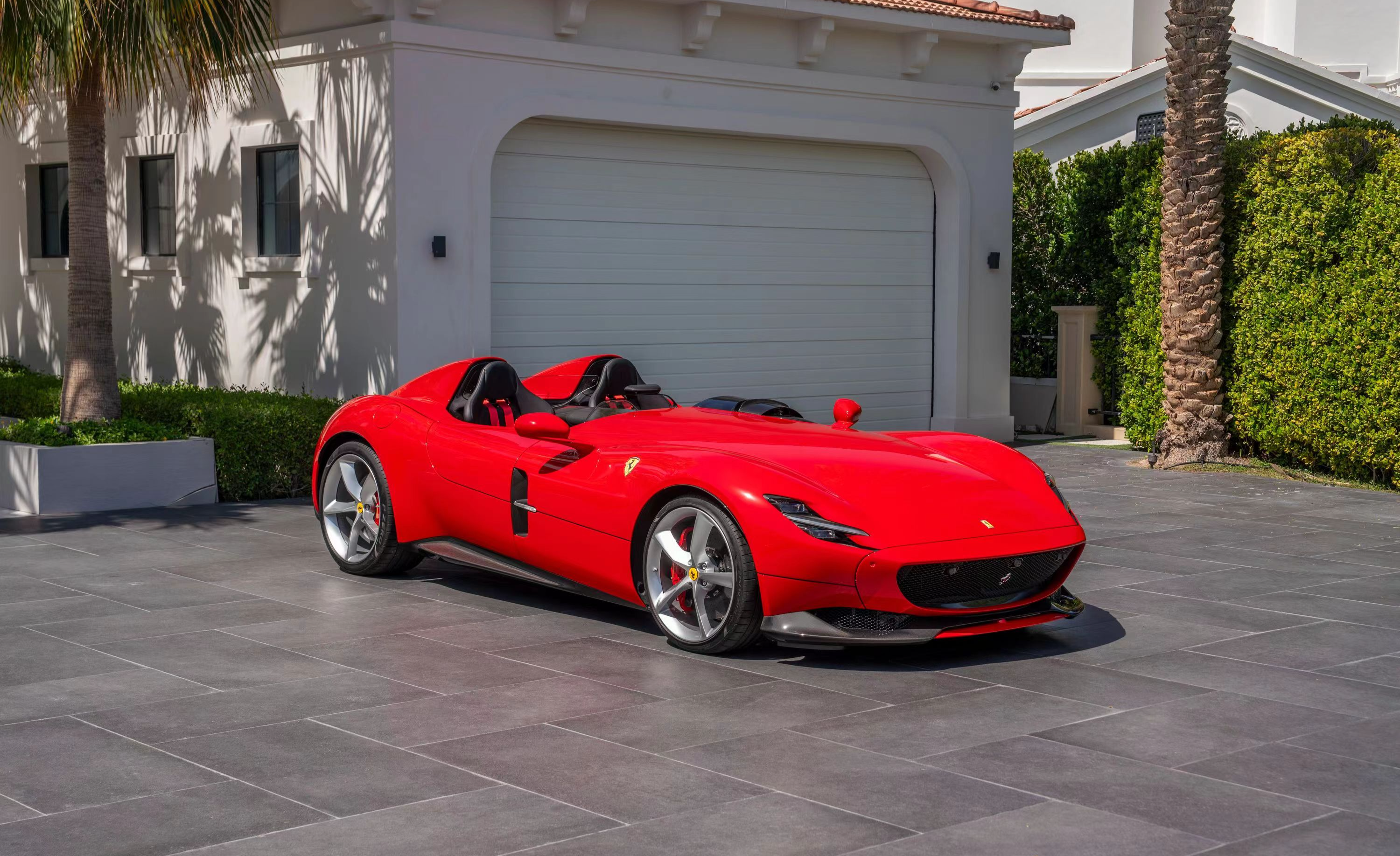 如何评价法拉利限量版特别系列icona首发车型monzasp1与sp2