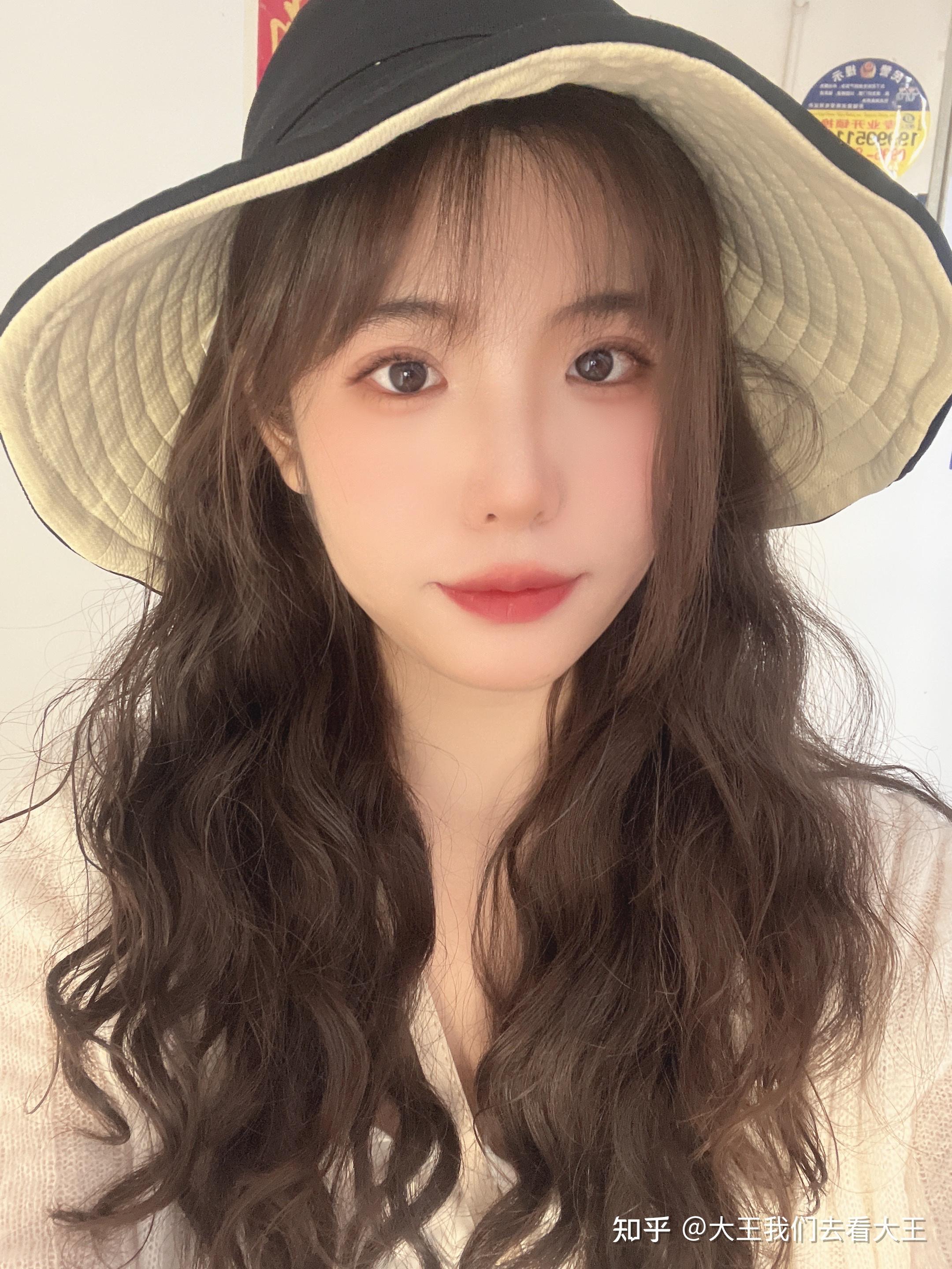 天生沙发发质自来卷适合什么发型