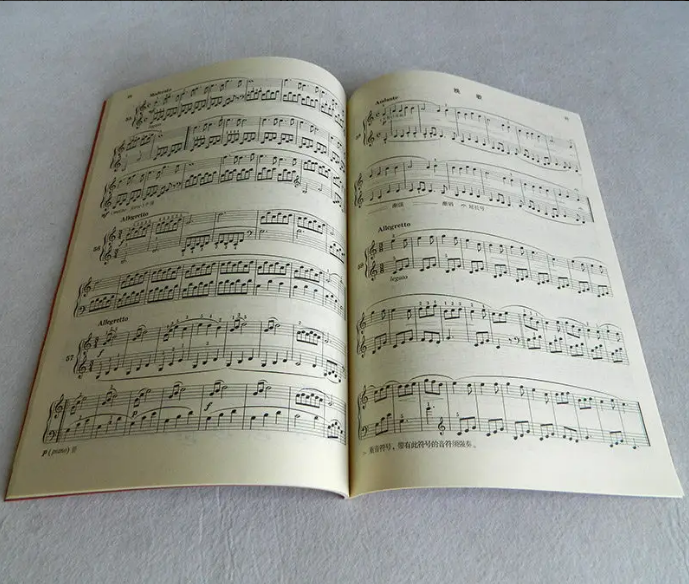 学钢琴《拜厄》怎么练?弹完正常需要多久?