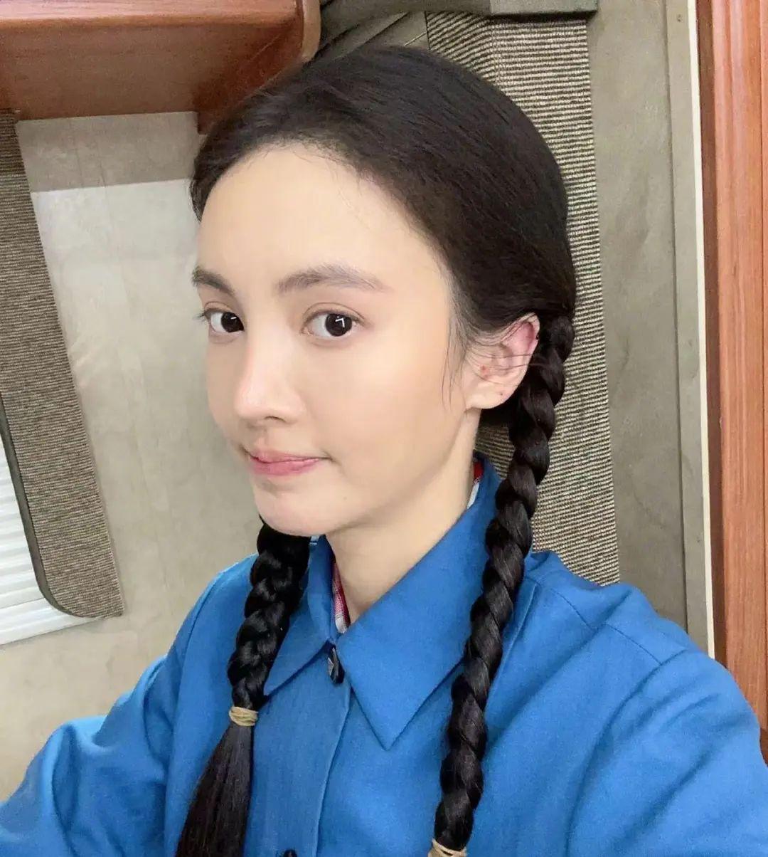 过年期间,金晨就带着新男友胡夏回老家见父母了