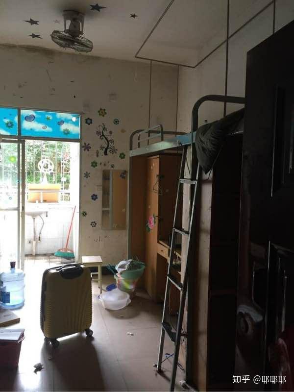 内江师范学院的寝室如何