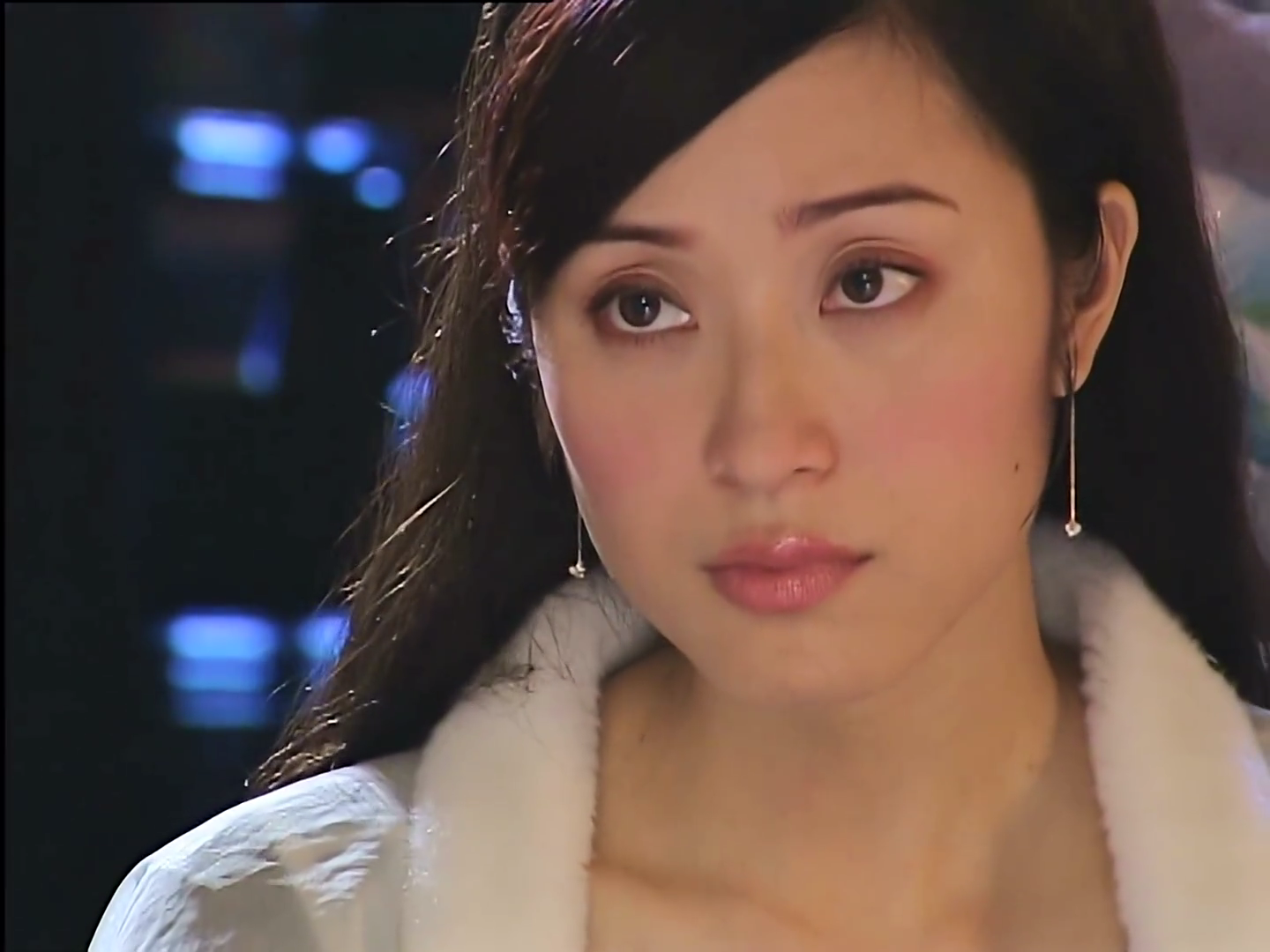 如何客观评价陈法蓉的长相? - 知乎