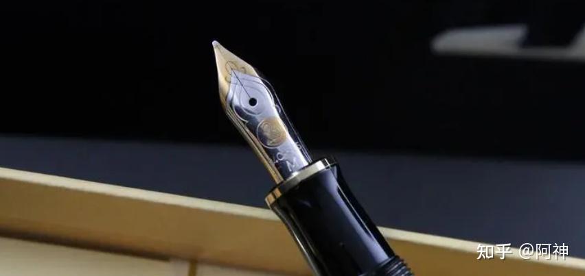 万宝龙146和百百利金m800如何选择? - 知乎