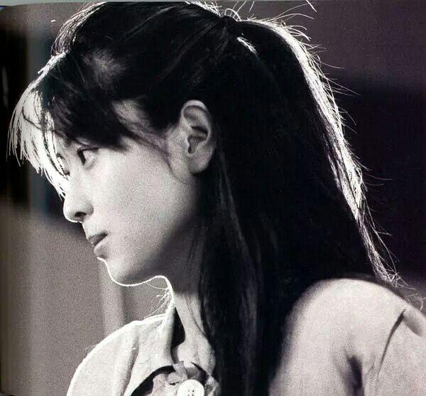 如何评价坂井泉水的长相