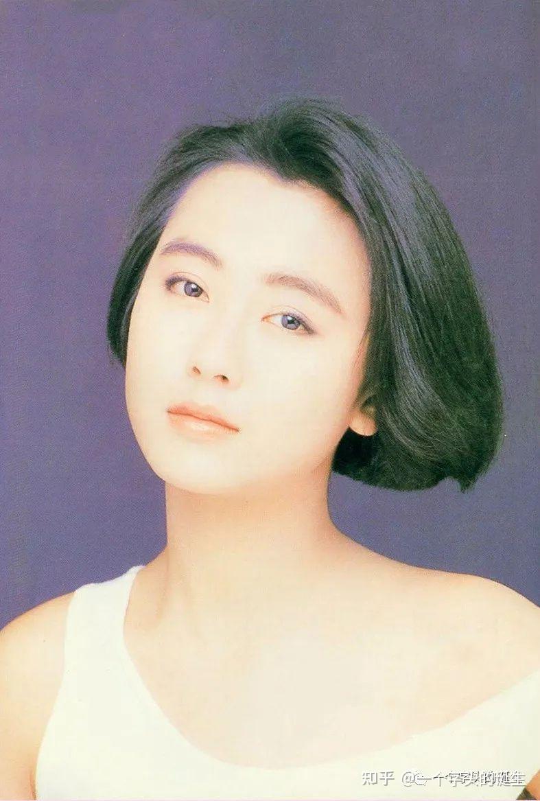 袁洁莹 