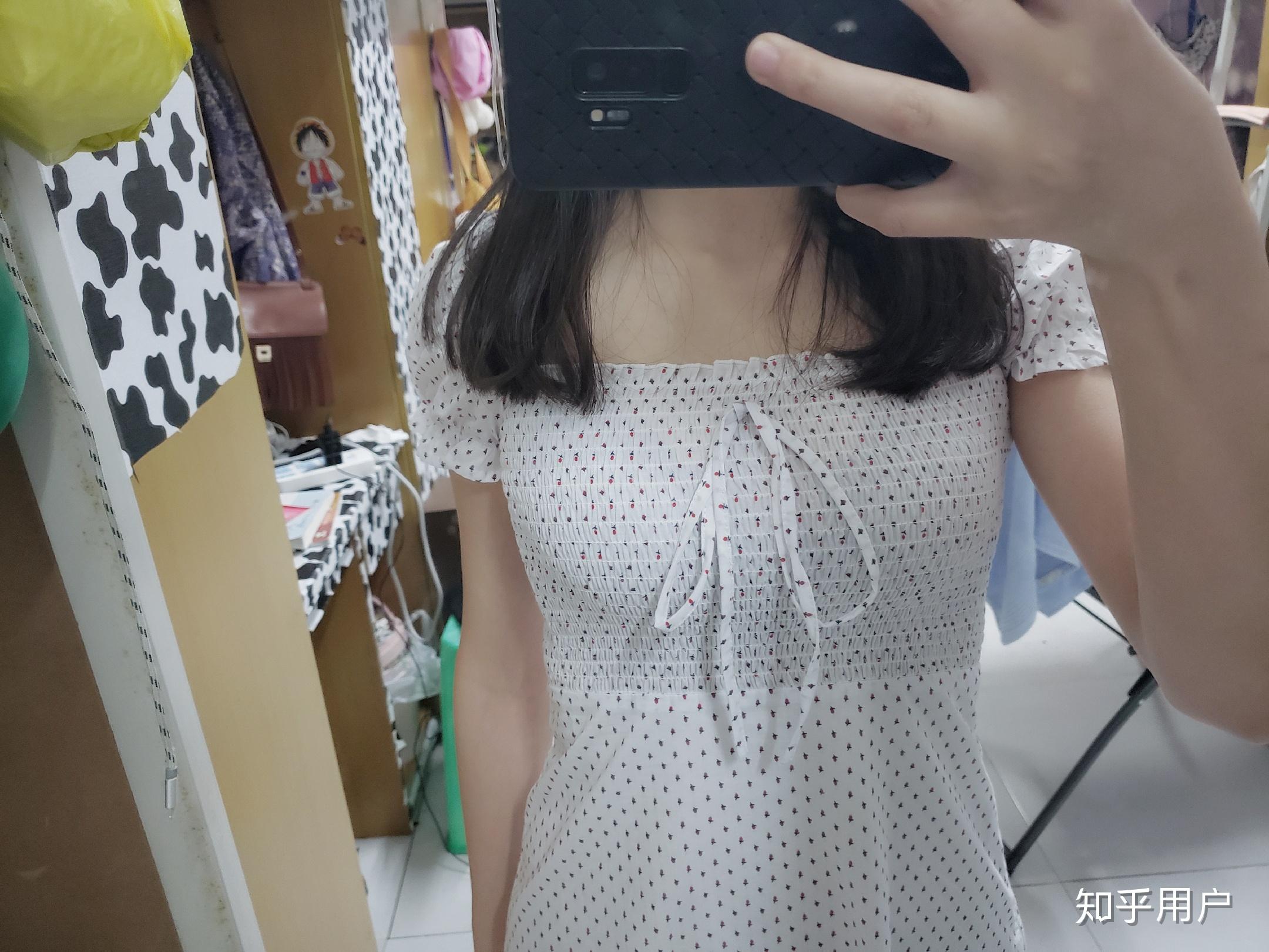 大胸女生如何穿衣搭配? - 知乎