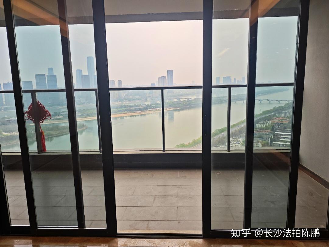 江山印：一线江景豪宅，500多万可看大江景！水景最多的豪宅！ - 知乎