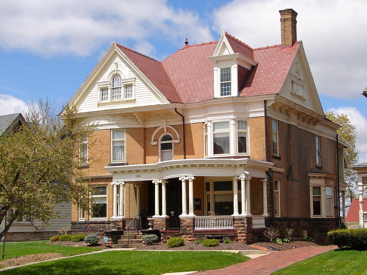 武汉市红色物业怎么样