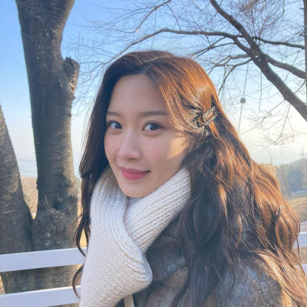 如何评价文佳煐的颜值