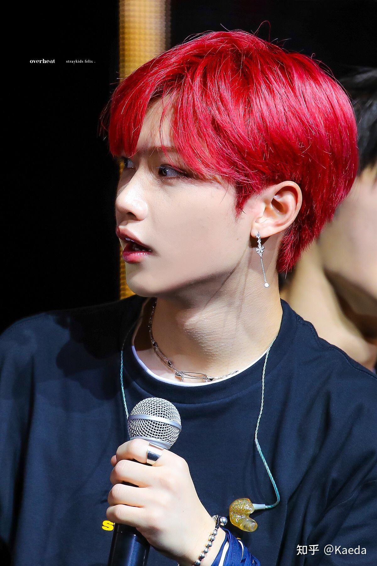 有人深扒straykids李龙馥felix变脸史吗