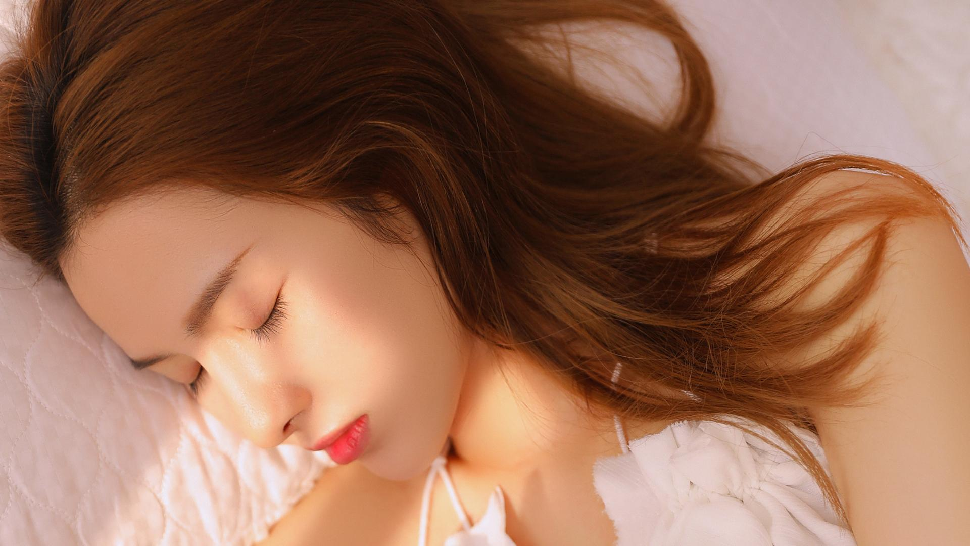 有没有特别治愈清纯氛围感美女壁纸?