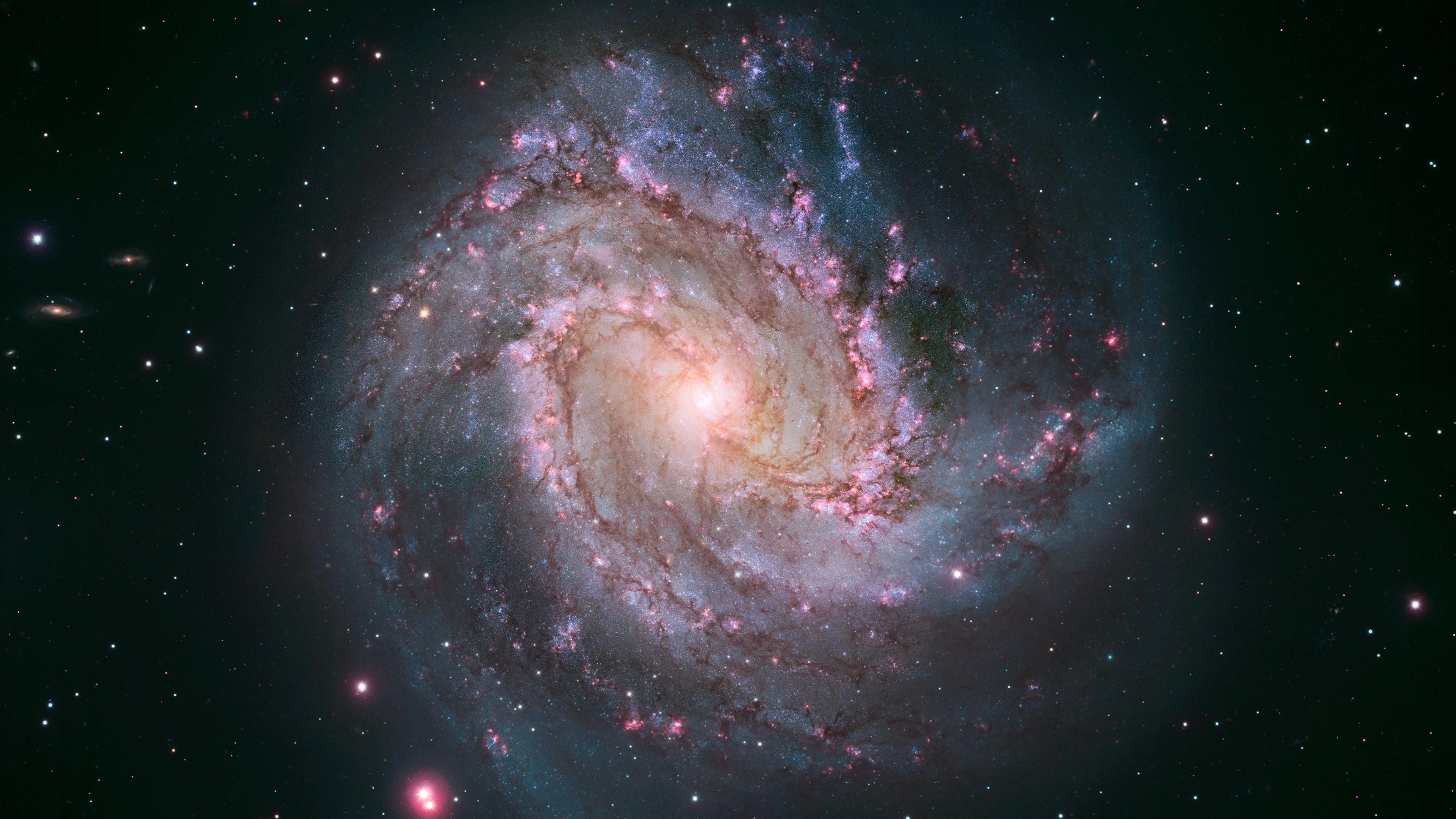 有没有宇宙太阳系比如土星等的图片或者艺术创作适合做壁纸什么的