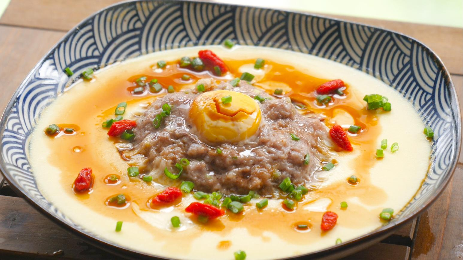 教你肉沫蒸蛋新做法这样做出来的蒸蛋口感嫩滑既好看又好吃