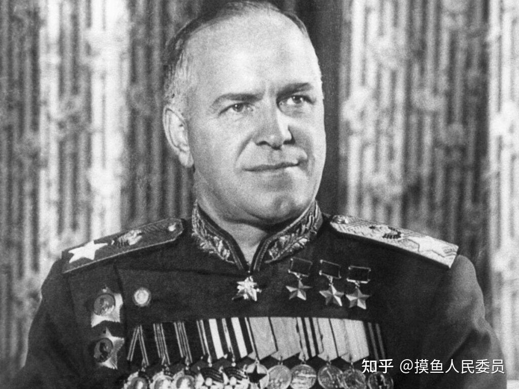 如何评价苏斯洛夫以及他对苏联发展的功过