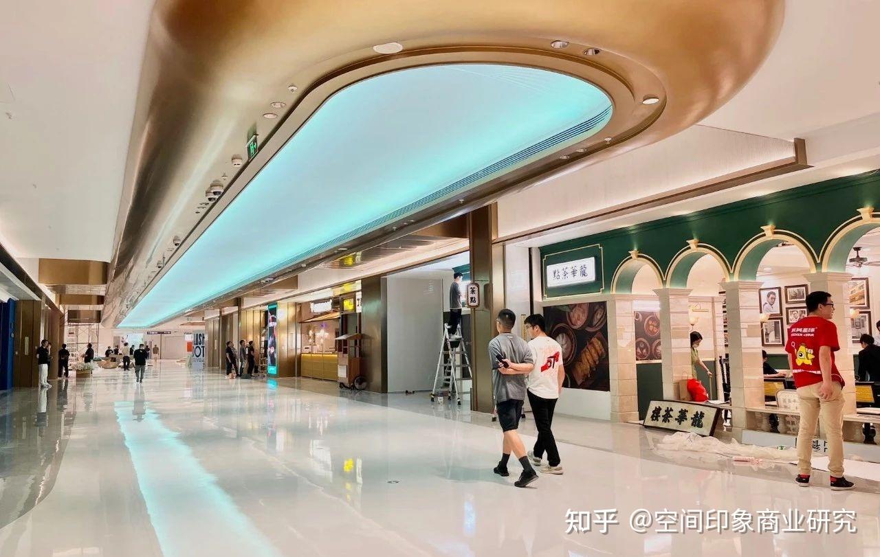 深圳湾超级总部基地首mall「睿印RAILIN」,行色匆匆里的超chill商业空间 - 知乎