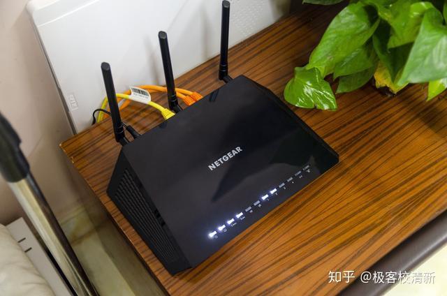 入门级NAS,群晖好还是威联通好?是不是4盘起步?说是2盘终究逃不过升级?预算有限,求推荐!?插图45 入门级NAS,群晖好还是威联通好?是不是4盘起步?说是2盘终究逃不过升级?预算有限,求推荐!?插图45