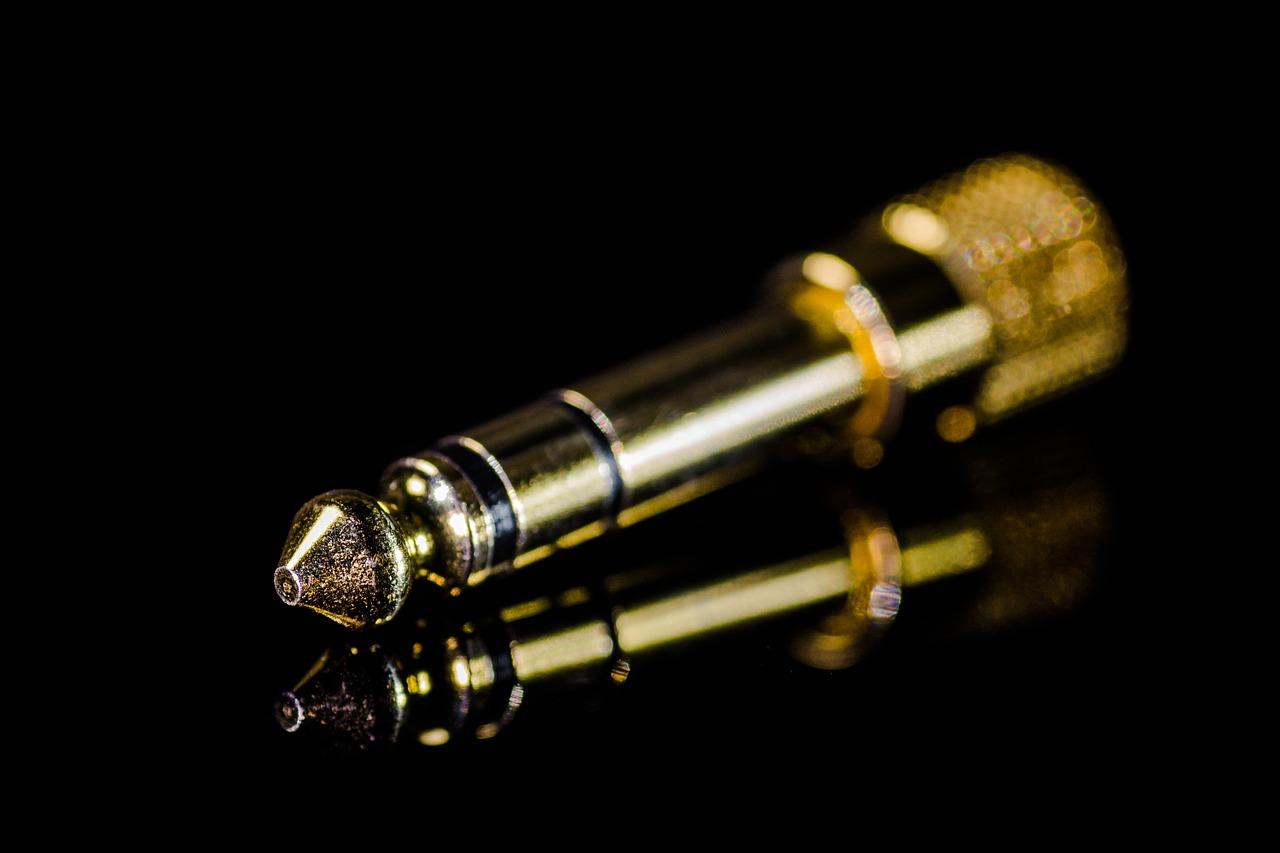 丹麦用什么转换插头