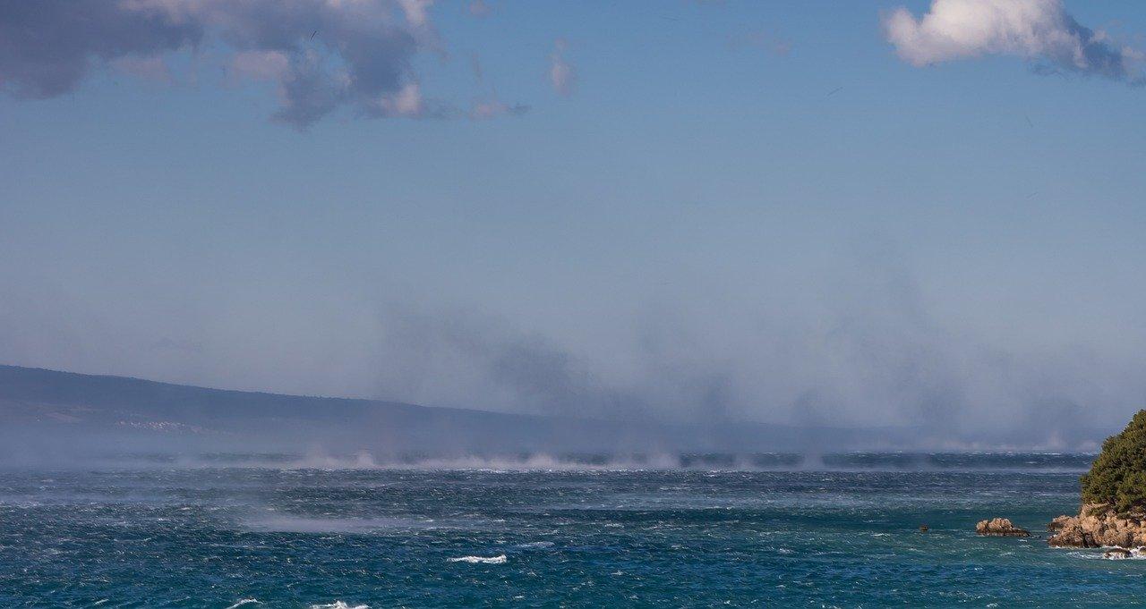 2. 阳光充足卧室