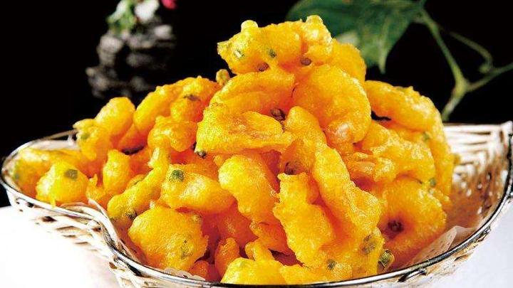 炸虾仁外脆里嫩的秘诀就在这里