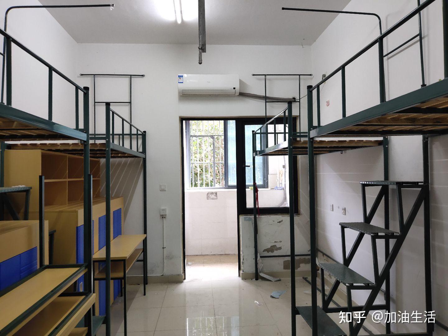 为什么问过的人都不建议我上安徽中医药大学 哪里坑呢?