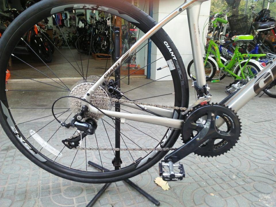 刚入了捷安特escaperl2这车怎么样为什么网上很少信息旗舰店也没有卖