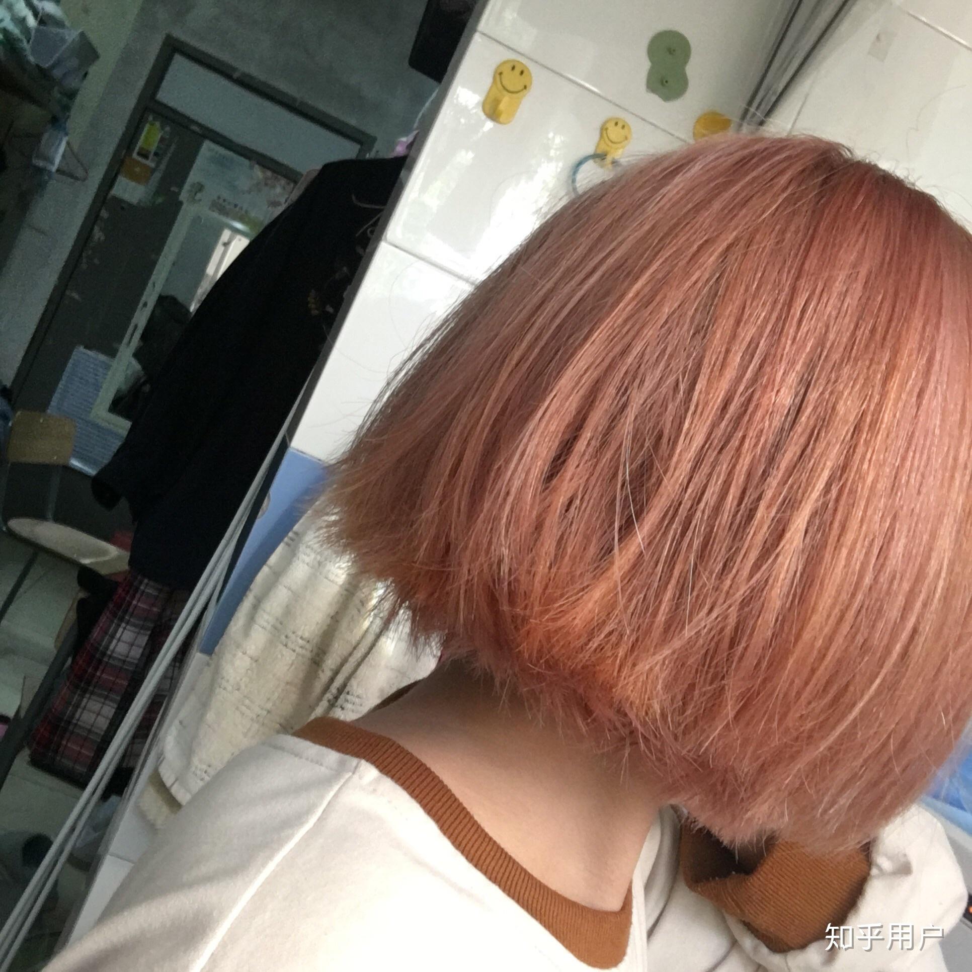 头发染色后各种颜色掉色的过程是什么样子的
