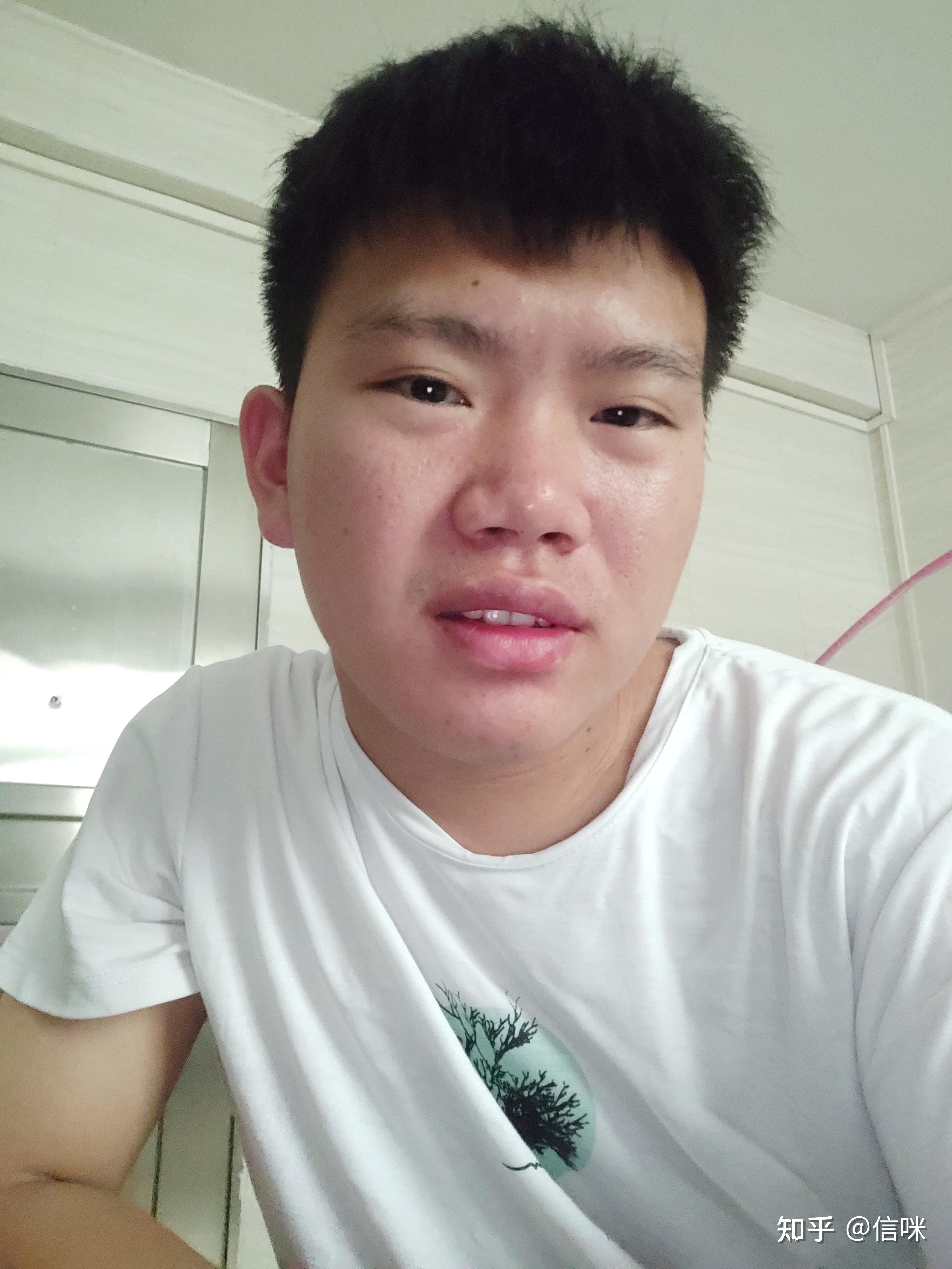 长得丑的男生到底有多惨?