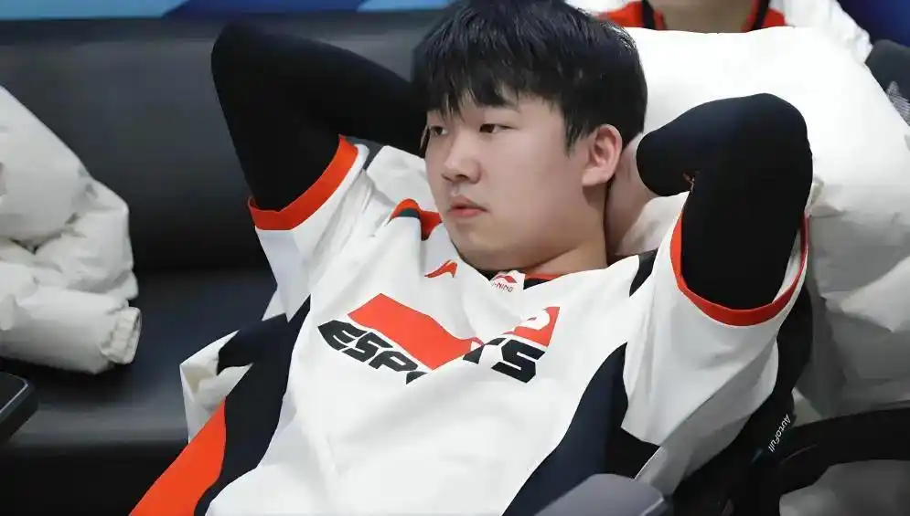 如何看待电竞假赛选手 naiyou 被终身禁赛，却仍被指「百万撤离」无实质处罚？