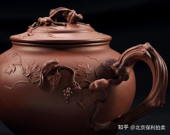 中国古美術・清水泥神猿献寿紫砂壺・底款：顧景舟、范曾・紫砂壺・急須 