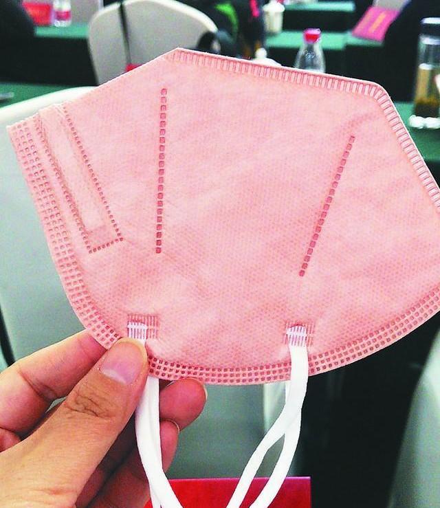 全球首款新冠病毒灭活专用口罩在中国诞生可重复使用60次