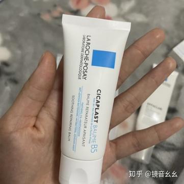 皮肤保湿剂哪种最好 v2-d37f0f063c1a1371d5de7ba184f84c23_b.jpg