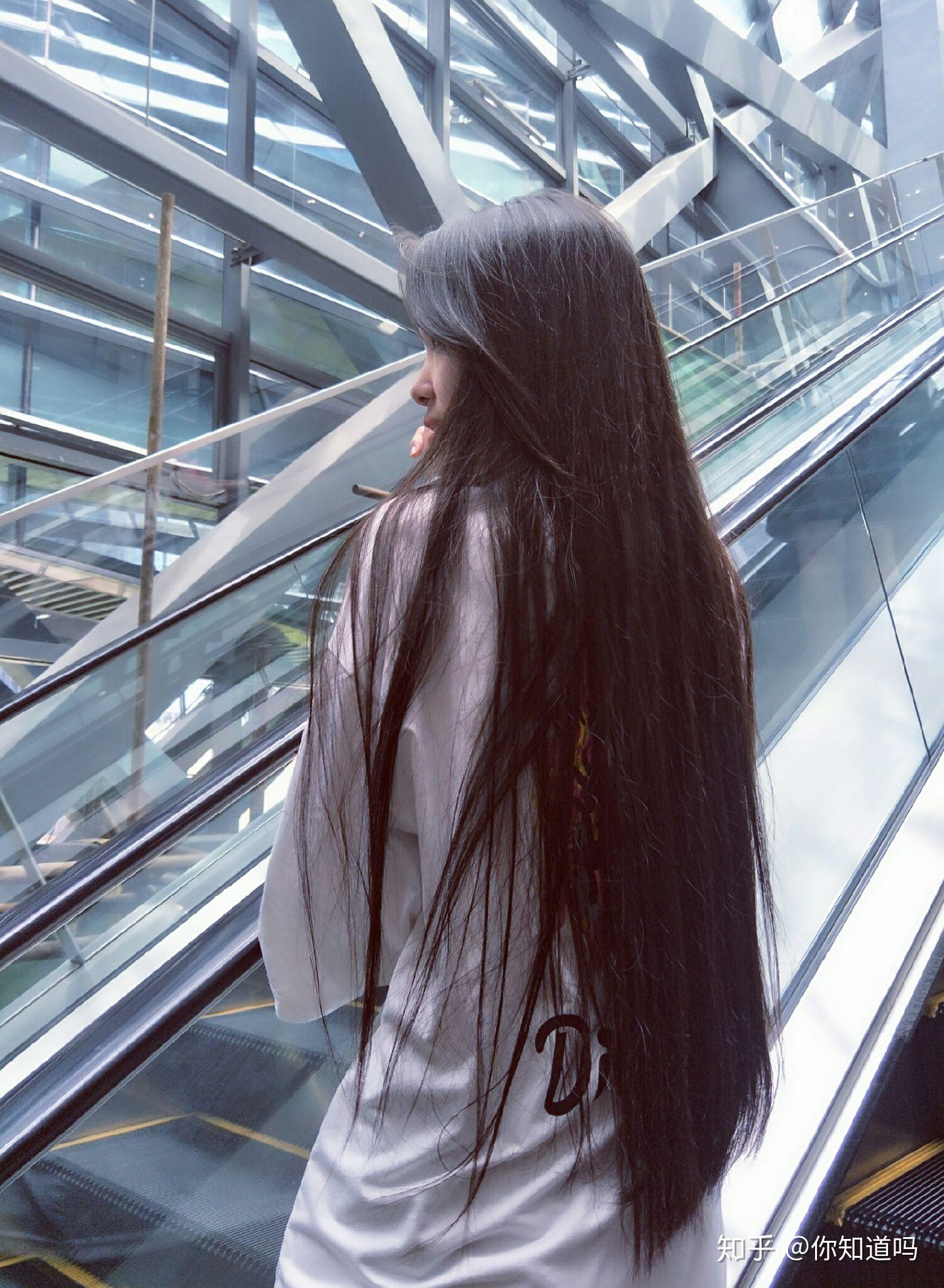 长发齐腰是种什么样的体验