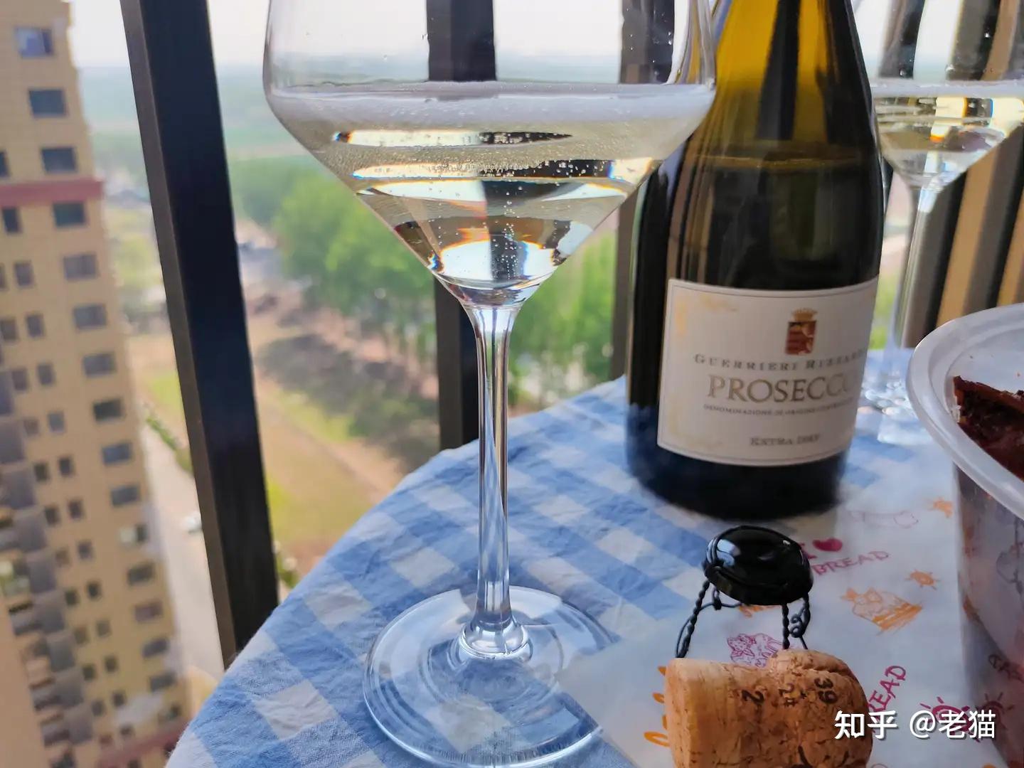 有没有酸一点的白葡萄酒推荐? - 知乎