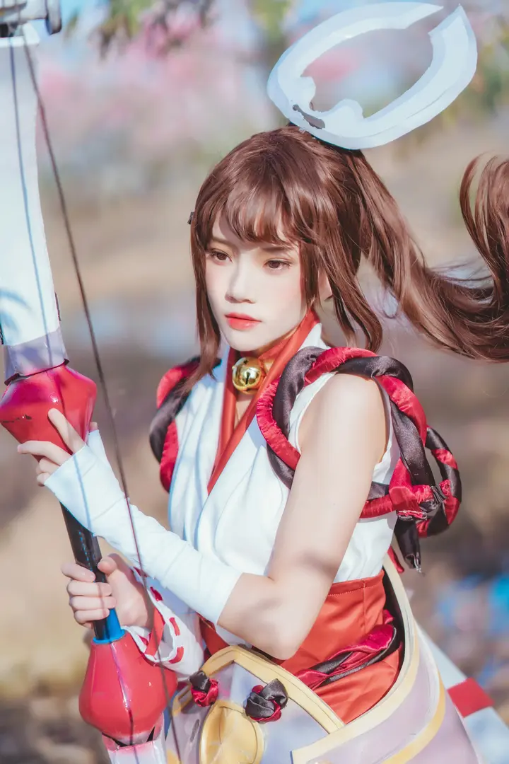 桜桃喵 - 花见巫女 cosplay美图 cos酱写真套图合集 福利在线看 - 知乎