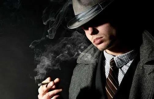 夹烟时,拇指挺直的男人一般都…… - 知乎