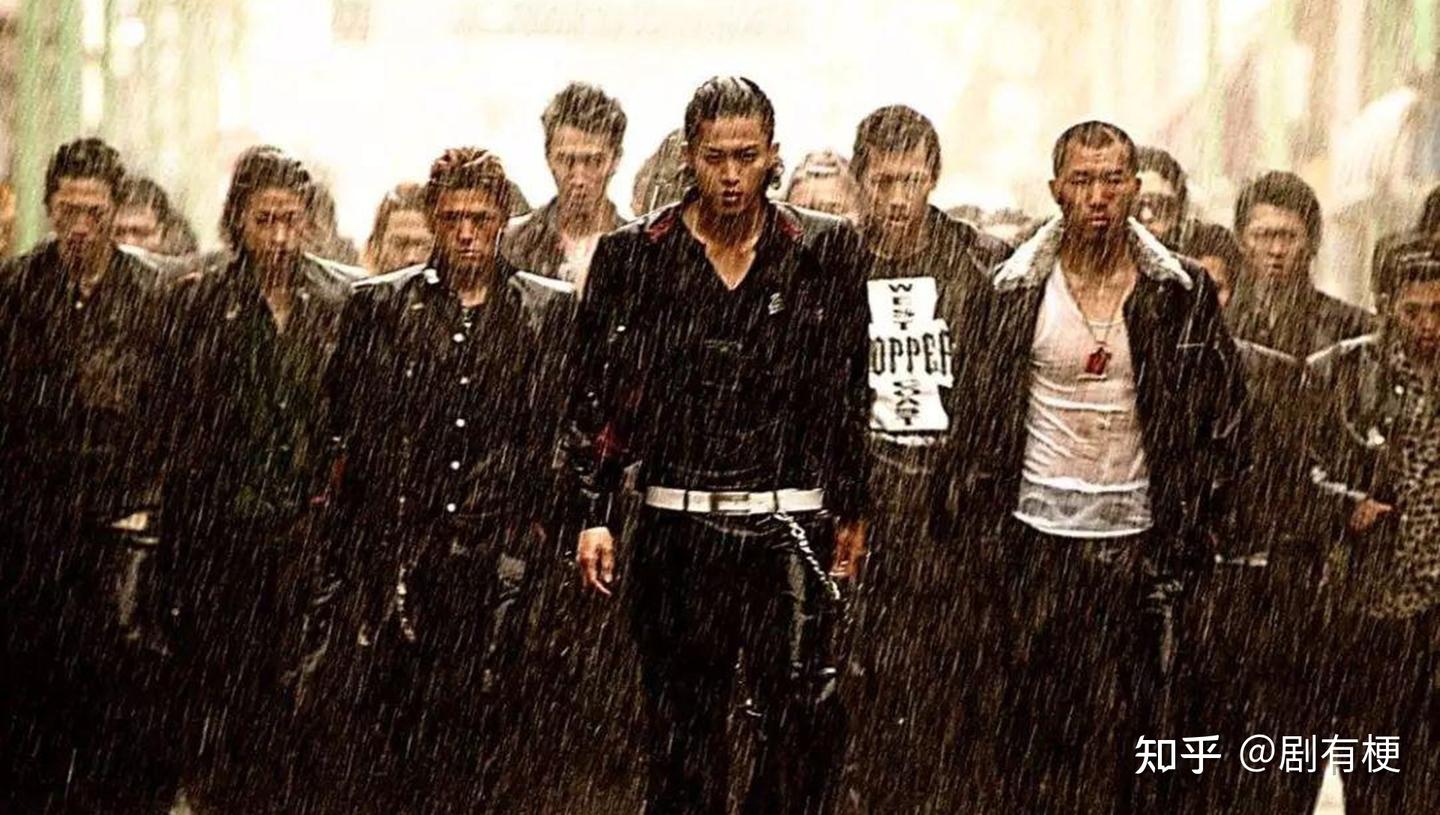 日本黑社会有多悲催？别被日剧给骗了，没有年轻人愿意干这行- 知乎