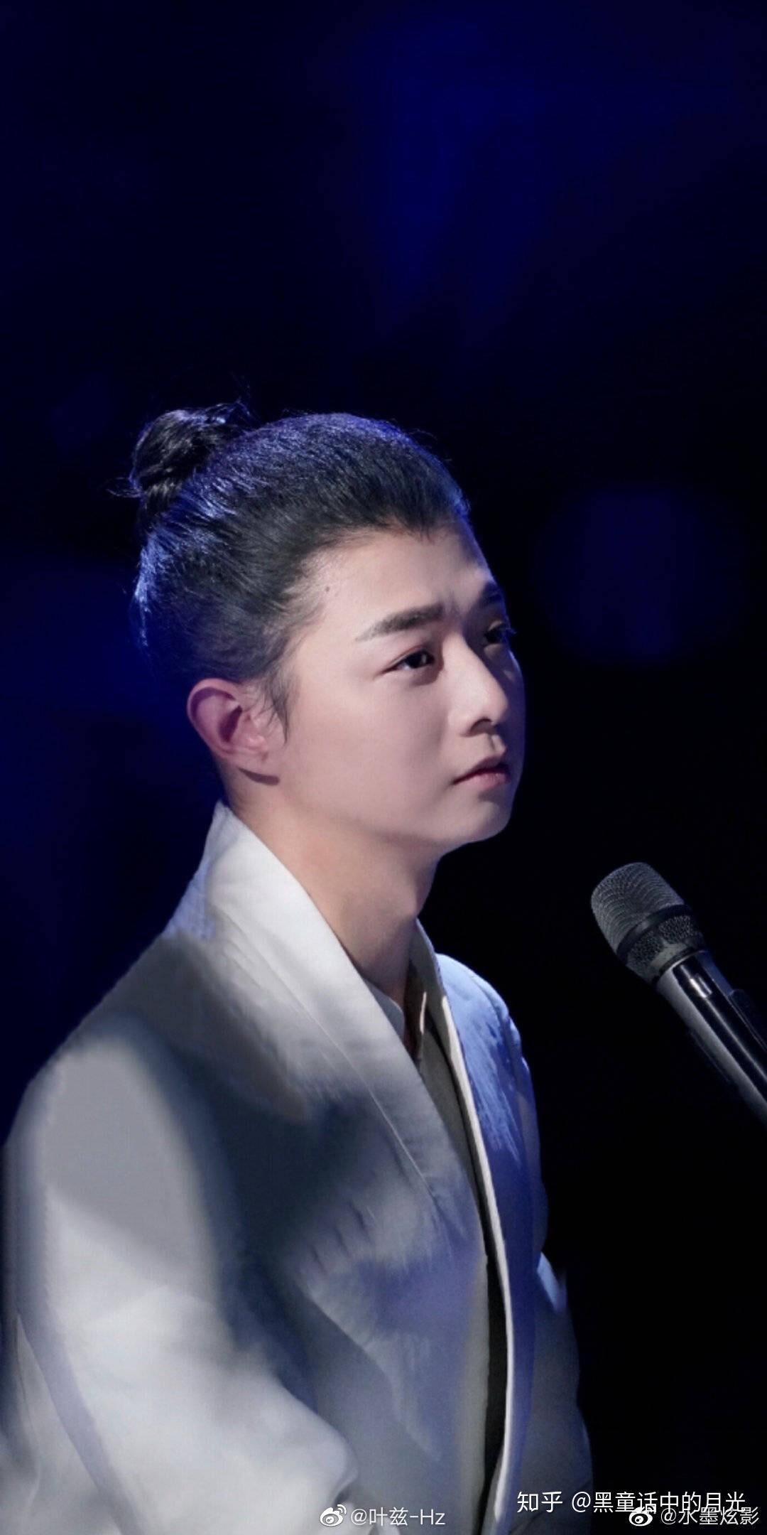 哪张霍尊的照片最惊艳你? - 知乎