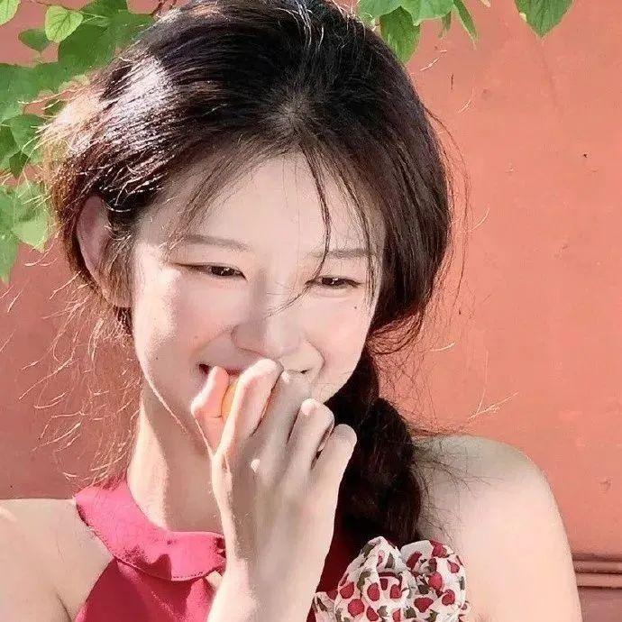 有没有很酷很拽的头像呀?-很拽很酷很霸气的图片香烟