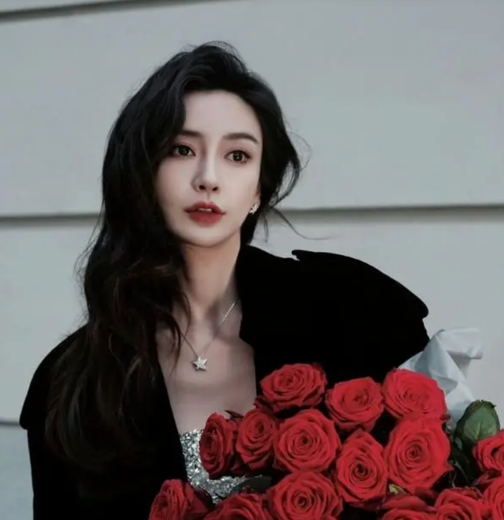 angelababy拍公益片试水温复出粉丝力撑她向来热心公益并非洗底