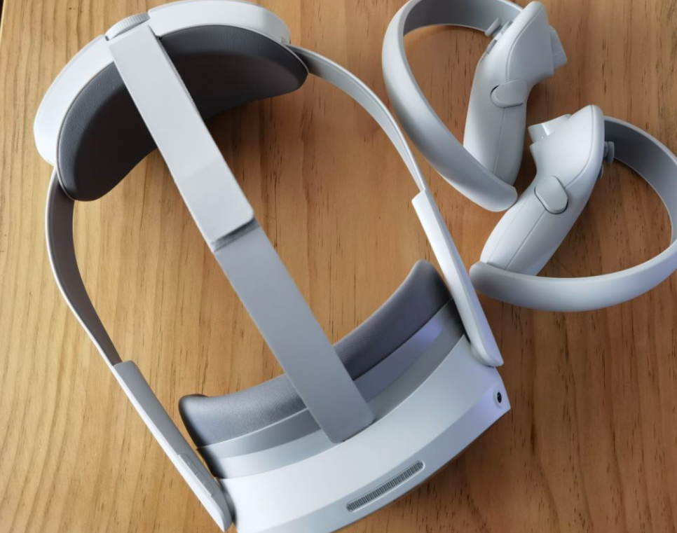 VR 设备怎么选?客观评价PICO 4 Pro VR 一体机/索尼PS VR 2/Quest Pro,选出综合实力最强的那款! - 知乎