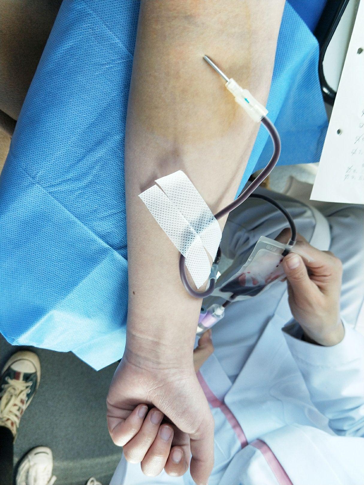 女生献血一次400cc据说是正常量真的吗