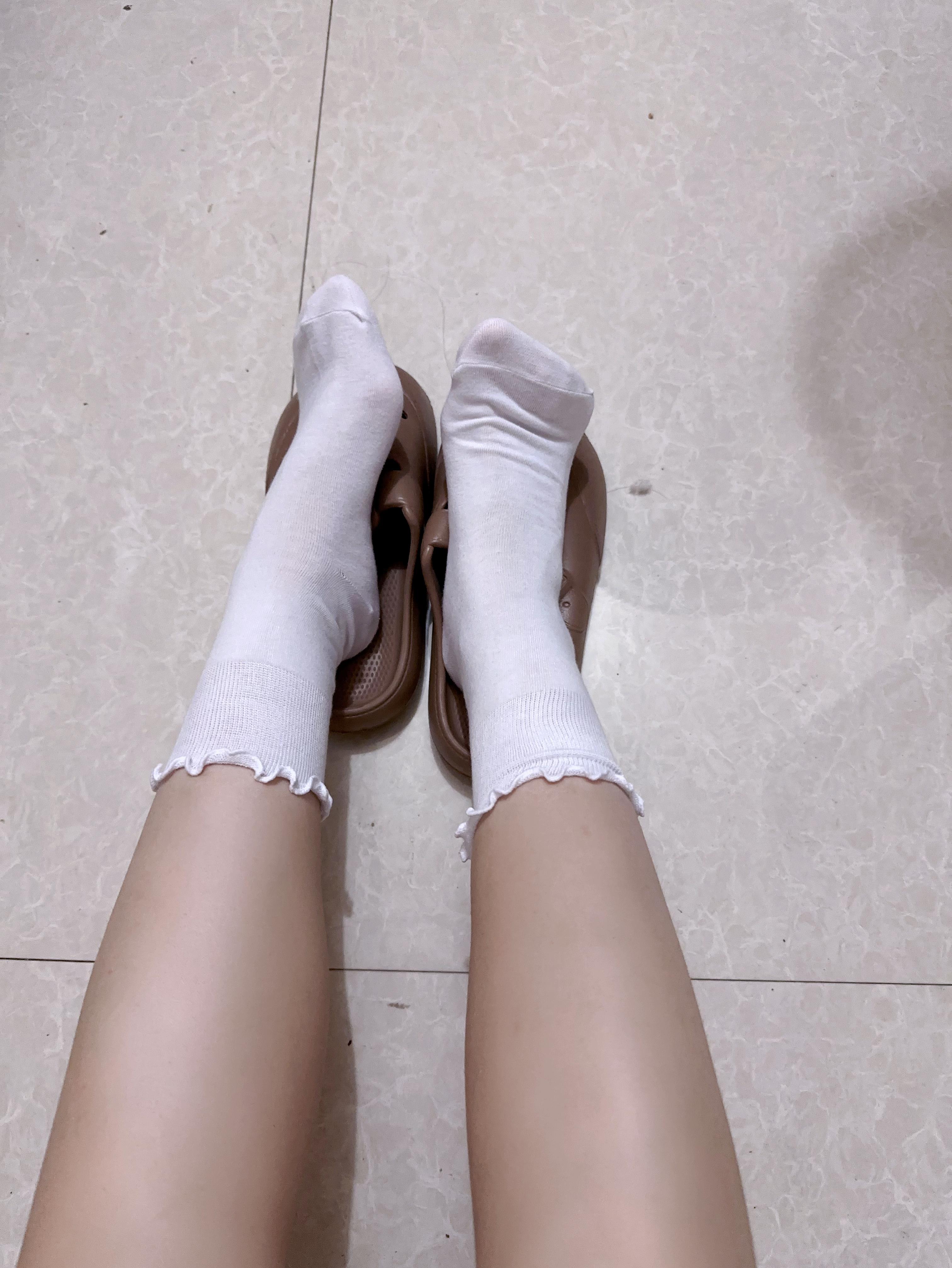 你的袜子最多连续穿过几天?